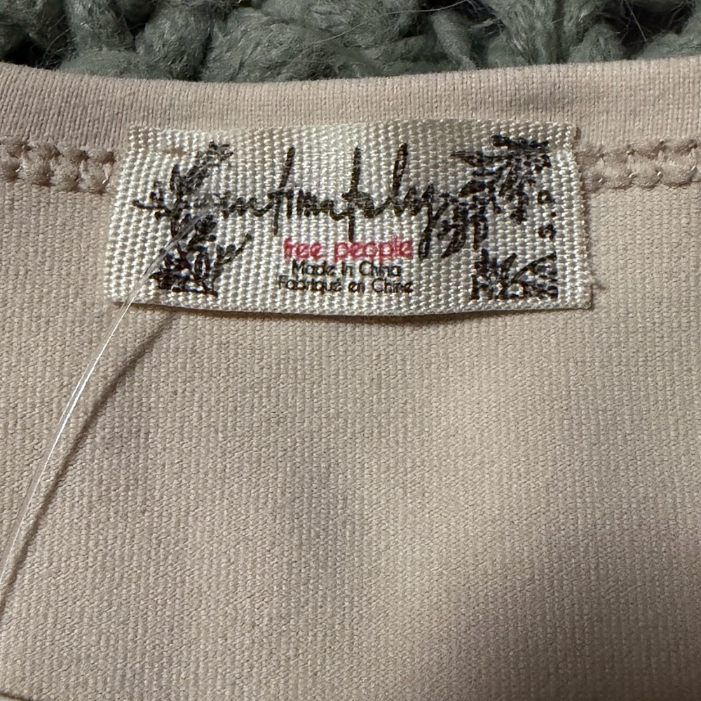 FREE PEOPLE INTIMATELY Square Eyes Cap Sleeve Thong Bodysuit in Cream Size Small - Picture 12 of 13